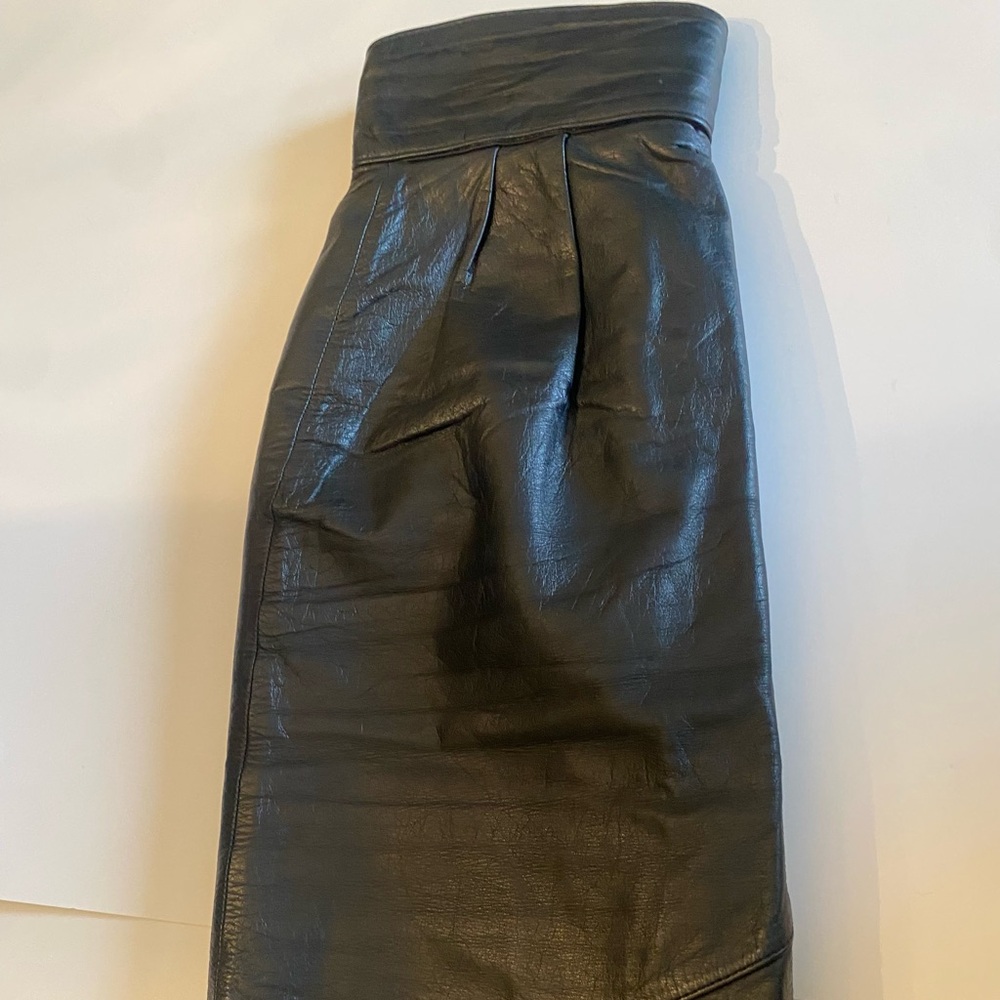 Vintage Charcoal Leather Pencil Skirt